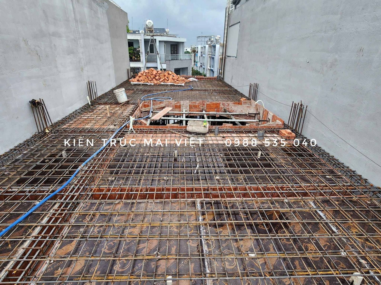 thi công sàn xây thô nhà cấp 4