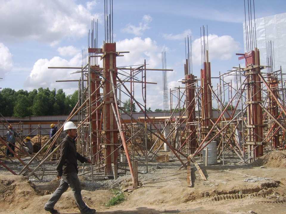 thi công cột trong công tác xây dựng phần thô